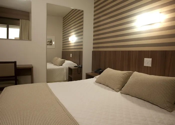 Continental Business - 200 Metros Do Complexo Hospitalar Santa Casa Hotel Porto Alegre