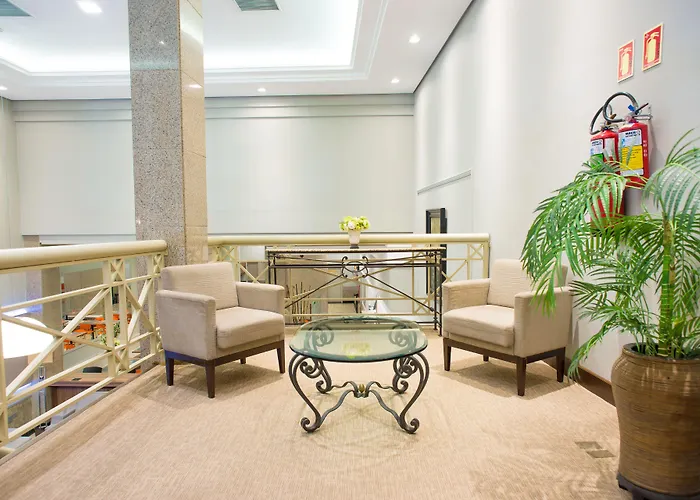 Continental Business - 200 Metros Do Complexo Hospitalar Santa Casa Hotel Porto Alegre