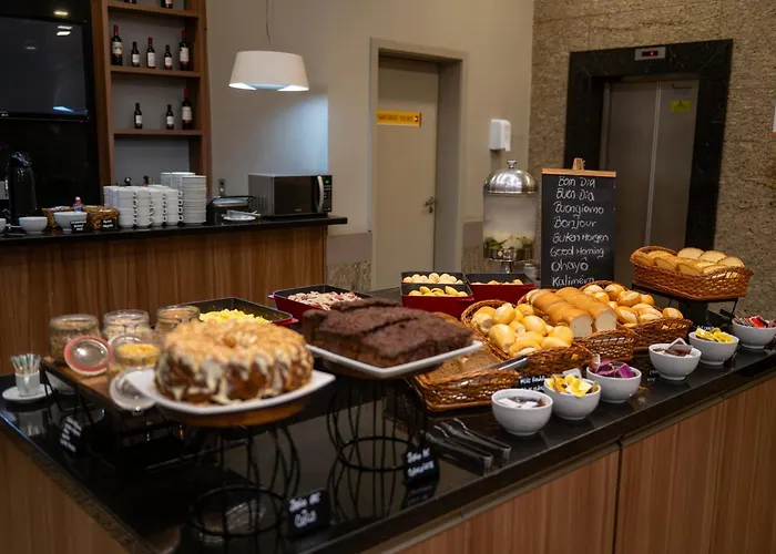 Hotel Continental Business - 200 Metros Do Complexo Hospitalar Santa Casa Porto Alegre