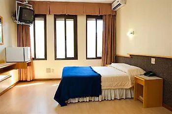 Continental Business - 200 Metros Do Complexo Hospitalar Santa Casa 3*